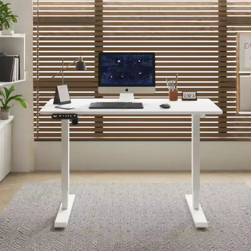 Scrivania Regolabile in Altezza con Piano in Legno Bianco – 140 x 60 cm