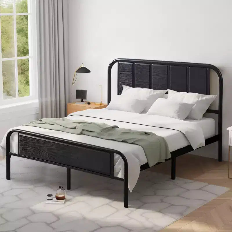 Struttura Letto a Piattaforma in Metallo con Testiera in Legno