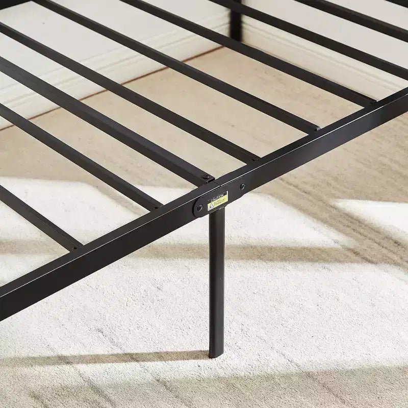 Struttura Letto a Piattaforma in Metallo con Testiera in Legno